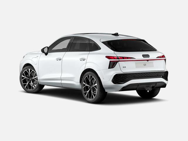 Audi Q3 Sportback 1.5 TFSI e-hybrid S edition 272 PK · Techniekpakket plus · Panorama-glasdak · Privacy glas