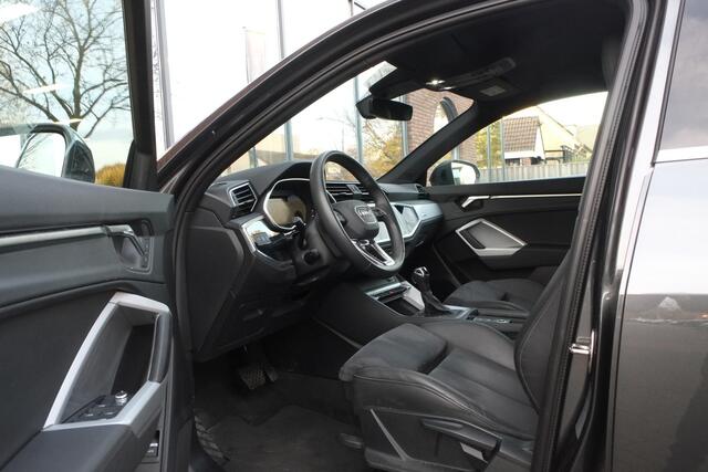 Audi Q3 Sportback 45 TFSI e S Edition Trekhaak, Leder