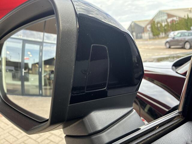 Audi Q3 Sportback 45 TFSIe 245pk S-Tronic S Edition · Camera · Side Assist · Adaptive Cruise Control · Zwart Optiek · Keyless · Stoelverwarming · Elek. Achterklep · 19"Velgen · Apple/Android Car Play