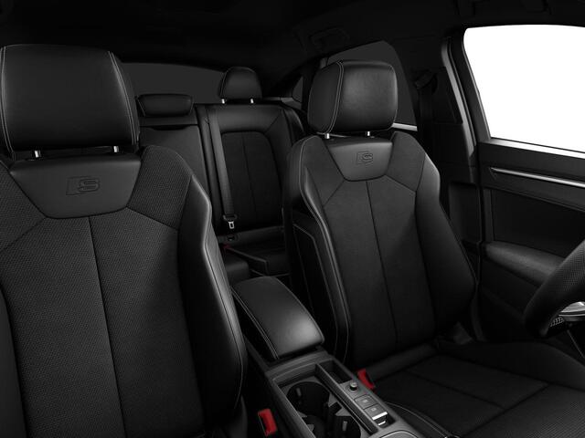 Audi Q3 Sportback 45 TFSI e S Edition 245pk | Elektrisch verstelbare voorstoelen | Parkeeercamera | Verwarmbare voorstoelen | Navigatie