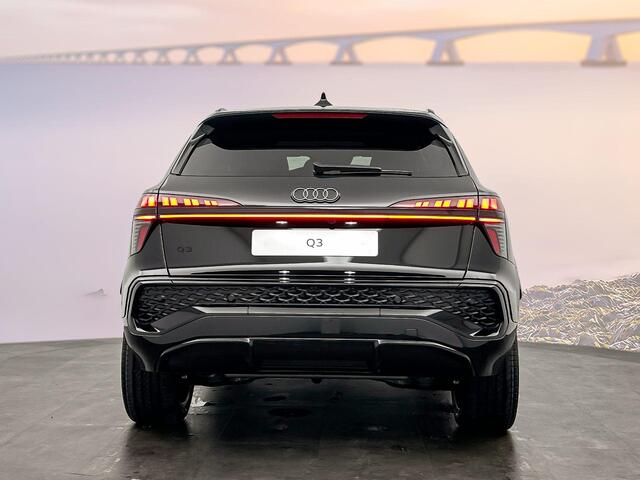 Audi Q3 S edition e-hybrid 200 kW / 272 PK Hatchback 6 ver