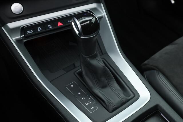 Audi Q3 Sportback 35 TFSI S Line | Pano | Bang & Olufsen | Camera | Adapt. Cruise | Elek. Trekhaak | Keyless | Stoelverw.