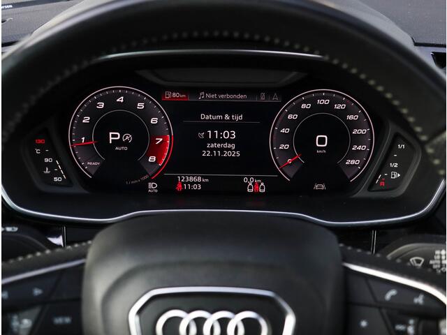 Audi Q3 40 TFSI quattro S Line edition one