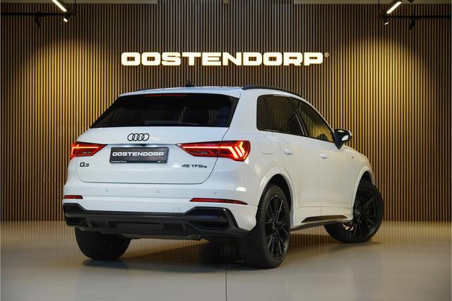 Audi Q3 45TFSIe/245pk S-Line|2022|20"Blackstyle|Matrix-LED|Keyless|Optik Schwarz|Cruise+ACC|Virtual Cockpit|El. achterklep|