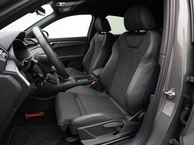 Audi Q3 Sportback 35 TFSI 150 pk S-tronic S-Line | Matrix LED | Achteruitrijcamera | Stoelverwarming | Navigatie
