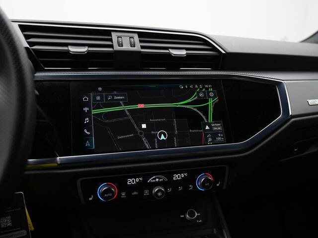 Audi Q3 Sportback 35 TFSI 150 pk S-tronic S-Line | Matrix LED | Achteruitrijcamera | Stoelverwarming | Navigatie
