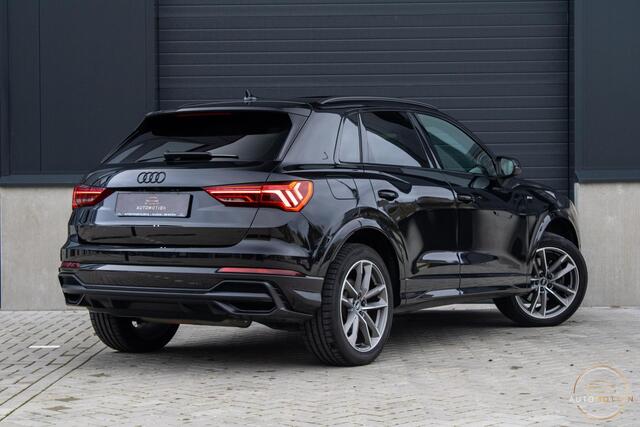 Audi Q3 45 TFSIe S edition PANO ELEKTR. STOEL CAMERA SFEER Sline