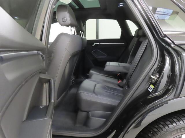 Audi Q3 45 TFSI e S edition Trekhaak | B&O | Leder | Pano