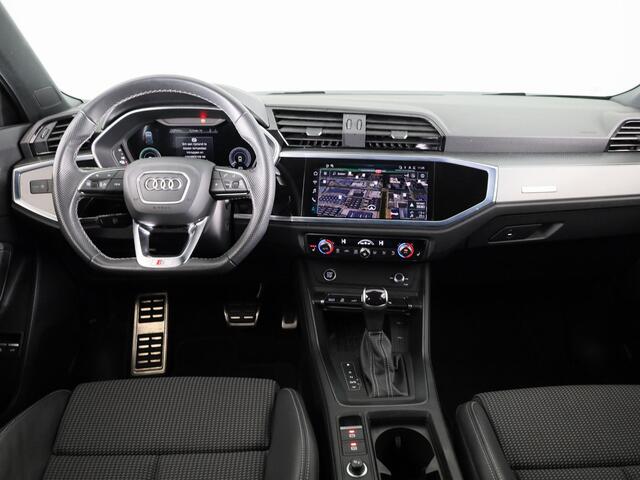 Audi Q3 45 TFSI e S edition 245pk | Navigatie | Stoelverwarming | 19 inch lichtmetalen velgen | 3 spaak afgevlakt stuurwiel