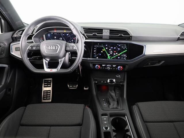Audi Q3 35 TFSI S edition Competition 150pk| Verlengde garantie | Navigatie | Parkeercamera | 19 inch Lichtmetalen velgen | Apple Carplay/ Android Auto