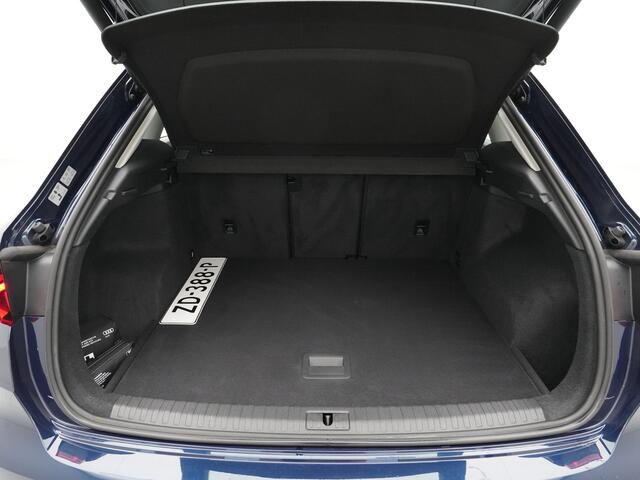 Audi Q3 35 TFSI Pro Line Trekhaak Navigatie Side/Laneassist Carplay Clima