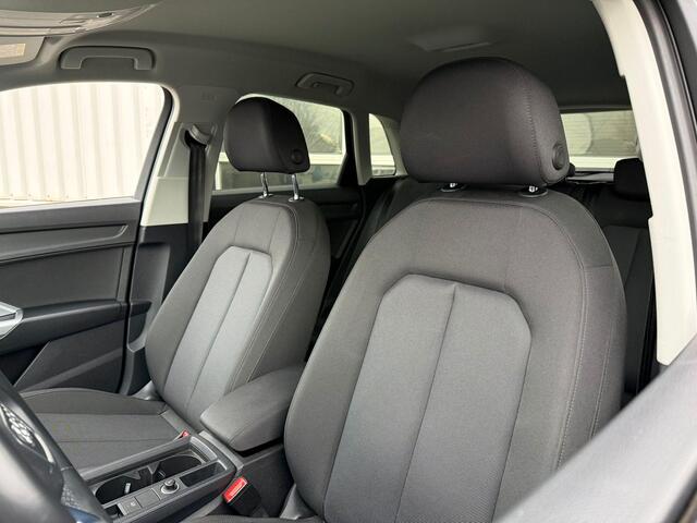 Audi Q3 45 TFSI e Advanced edition