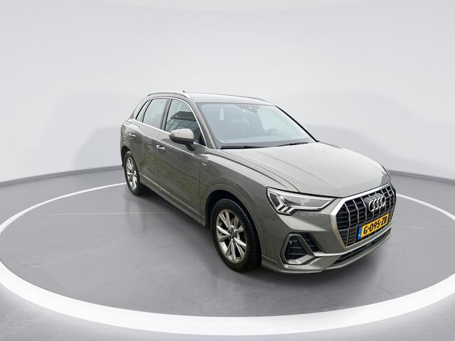Audi Q3 35 TFSI 150pk S-Tronic S Edition · Trekhaak · Apple/Android Car Play · Keyless · Navigatie ·