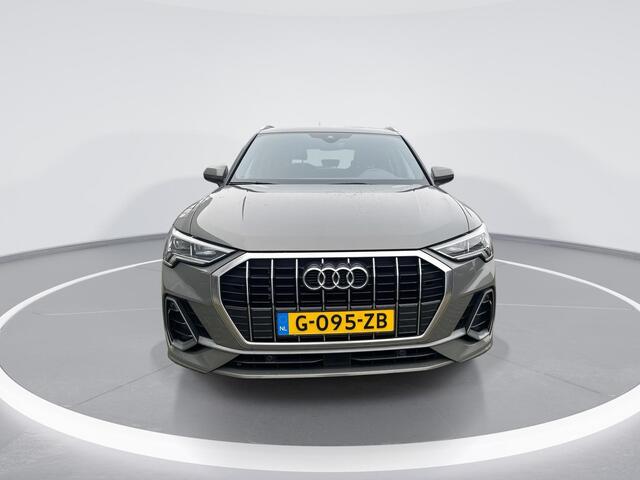 Audi Q3 35 TFSI 150pk S-Tronic S Edition · Trekhaak · Apple/Android Car Play · Keyless · Navigatie ·
