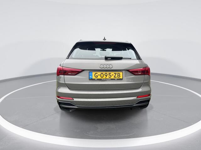 Audi Q3 35 TFSI 150pk S-Tronic S Edition · Trekhaak · Apple/Android Car Play · Keyless · Navigatie ·