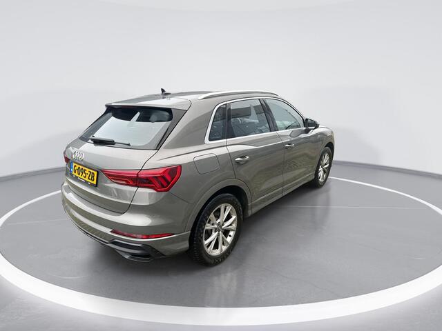 Audi Q3 35 TFSI 150pk S-Tronic S Edition · Trekhaak · Apple/Android Car Play · Keyless · Navigatie ·