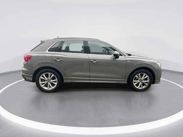 Audi Q3 35 TFSI 150pk S-Tronic S Edition · Trekhaak · Apple/Android Car Play · Keyless · Navigatie ·