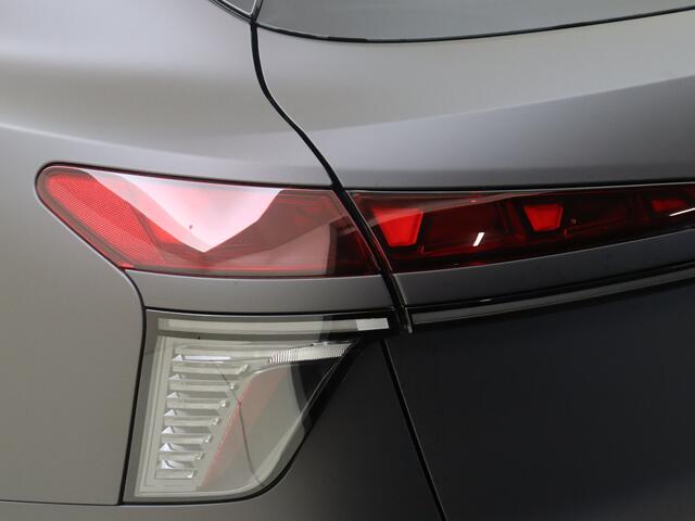 Audi Q3 Sportback S edition | Adaptive cruise control | Audi sound system | Cruise control