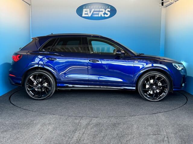 Audi Q3 E-TRON 45 TFSI e S-edition AUTM