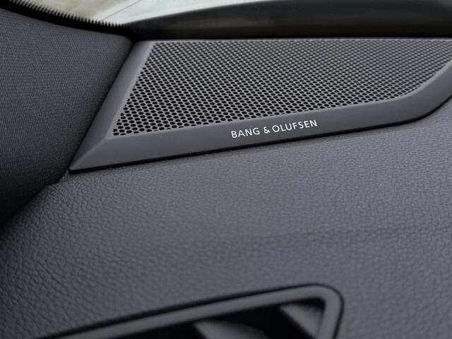 Audi Q3 Sportback 45 TFSI quattro edition one 230Pk | S-LINE | SCHUIFDAK | B&O