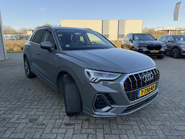Audi Q3 35 TFSI S Line Pro Line 19 Inch Keyless Entry Achteruitrijcamera Carplay ACC
