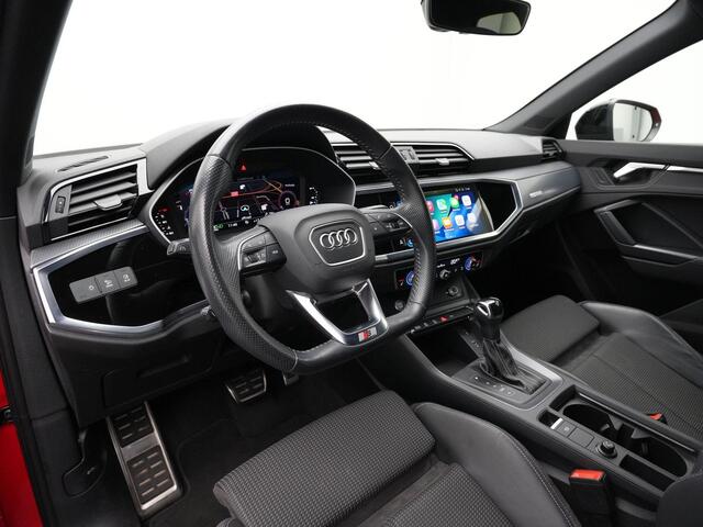 Audi Q3 Sportback 35 TFSI 150 pk S-tronic S-Line | Panoramadak | Trekhaak | Stoelverwarming | Adaptive Cruise | Navigatie