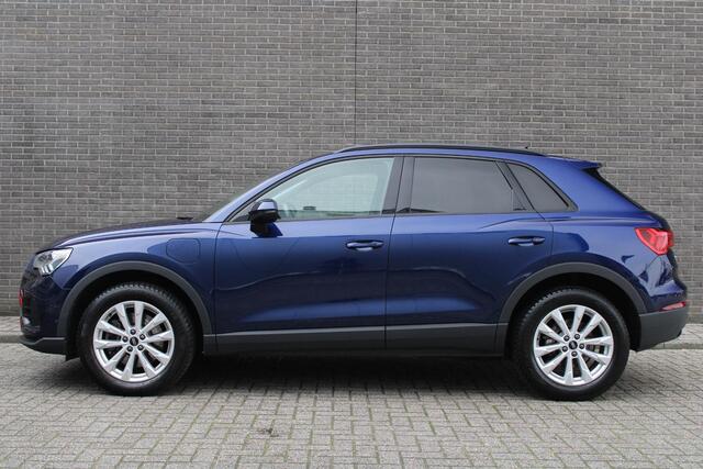 Audi Q3 45 TFSI e S-Edition PHEV Automaat, Digitaal Display, Keyless Entry/Start, Adaptive CruiseControl, Stoelverw., Navigatie