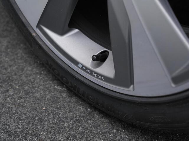 Audi Q3 Sportback 35 TFSI 150 pk S-tronic Advanced Edition / S-Line | Stoelverwarming | Navigatie | Parkeersensoren voor/achter