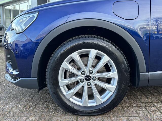 Audi Q3 45 TFSI e edition | S-Line | Virtual | Dodehoek |