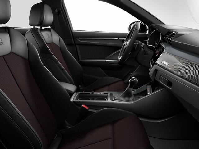 Audi Q3 Sportback 45 TFSI e S Edition | 245 PK | SoH 91% | Virtual pedal achterklep | B & O soundsystem | Matrix LED koplampen | Adaptive cruise control | S line |