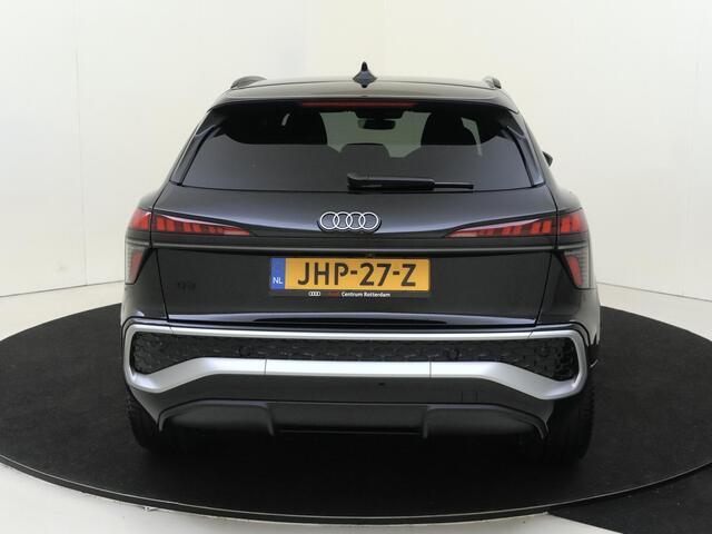 Audi Q3 1.5 200kW e-hybrid S edition | Tech Plus pakket | Lederen bekleding | 20 inch LM velgen | Functioneel pakket | Privacy Glas