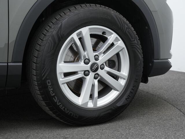 Audi Q3 45 TFSI e 245 pk S-tronic Advanced edition | Stoelverwarming | Adaptive Cruise | Navigatie | Parkeersensoren voor/achter