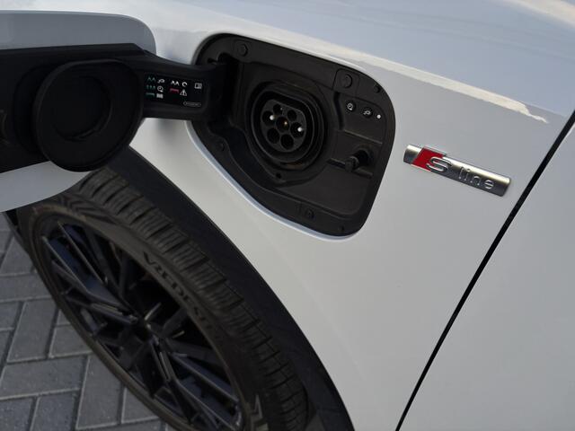 Audi Q3 Sportback 45 TFSIe S-line Matrix Pano Sonos Memory Seats