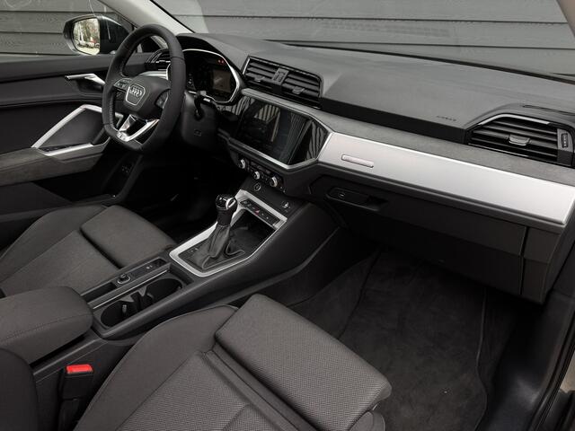 Audi Q3 Sportback 45 TFSI e S Edition PANO, Keyless, 20 inch, Elektr stoelen