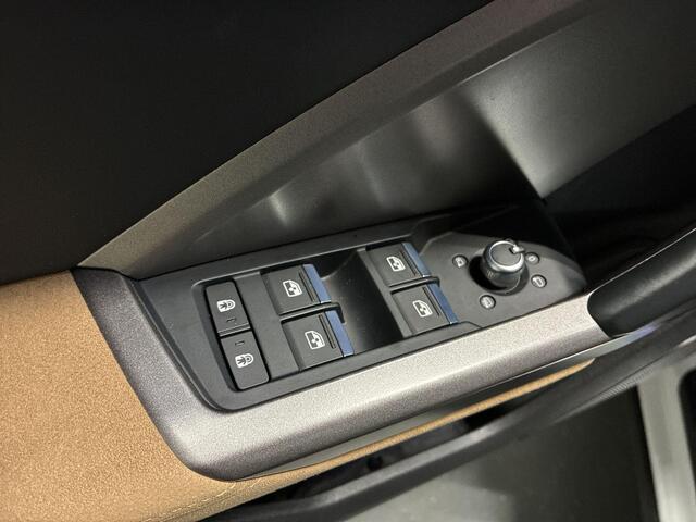 Audi Q3 Sportback 45 TFSI e S Edition · Panoramadak · 360 Camera · Sonos Audio · Apple/Android Car Play · Dodehoek Detectie · 20'' Inch ·