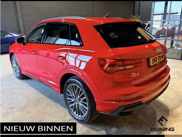 Audi Q3 45 TFSI e S edition. Pano. 2X S-Line. Apple-carplay. Blackline. 19 inch.