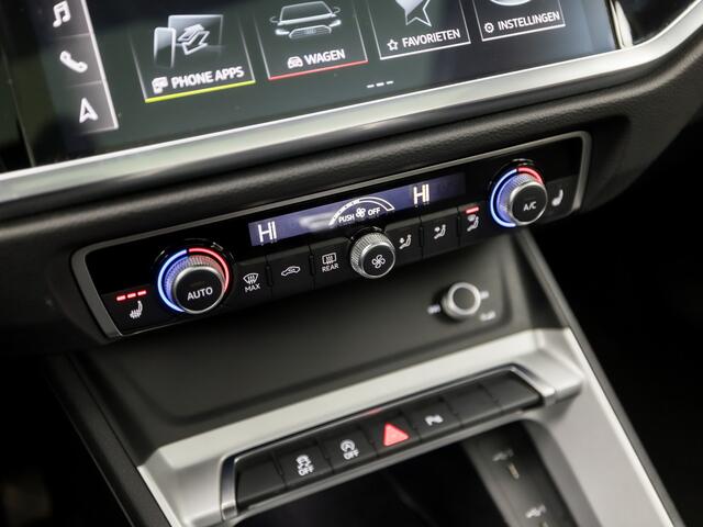 Audi Q3 35 TFSI S-Line Sport 150Pk Automaat (PANORAMADAK, APPLE CARPLAY, GROOT NAVI, LEDER/ALCANTARA, CAMERA, SPORTSTOELEN, ELEK ACHTERKLEP, GETINT GLAS, NIEUWSTAAT)