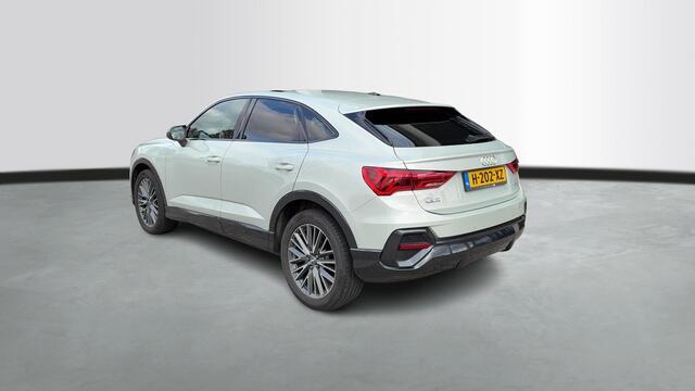 Audi Q3 Sportback 35 TFSI Pro Line business / 02-2026 VERWACHT / Trekhaak / Panodak