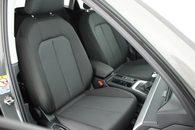 Audi Q3 Sportback 35 TFSI 150pk S-Tronic Pro Line S Trekhaak Stoelverwarming ACC Carplay Virtual Cockpit S-Line