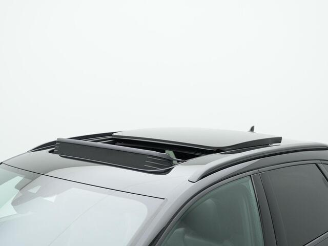 Audi Q3 45 TFSI e 245 pk S-Line | Panoramadak | Trekhaak | Achteruitrijcamera | Stoelverwarming | Adaptive Cruise