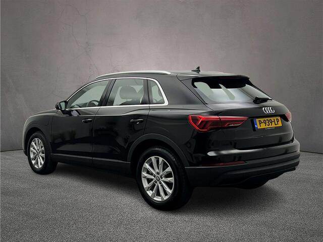 Audi Q3 45 TFSI e 245PK Business Edition | Trekhaak | Adaptive-Cruise | Adaptief-Onderstel | Stoelverwarming | Smartphone-Interface |