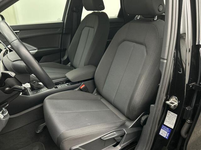 Audi Q3 45 TFSI e 245PK Business Edition | Trekhaak | Adaptive-Cruise | Adaptief-Onderstel | Stoelverwarming | Smartphone-Interface |