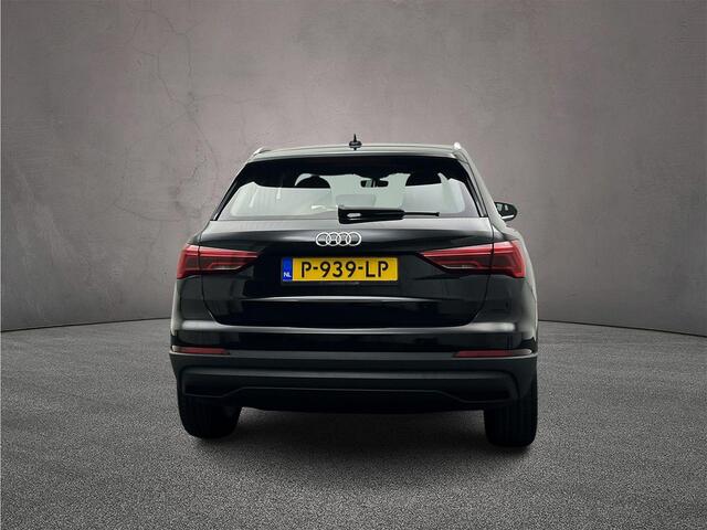Audi Q3 45 TFSI e 245PK Business Edition | Trekhaak | Adaptive-Cruise | Adaptief-Onderstel | Stoelverwarming | Smartphone-Interface |