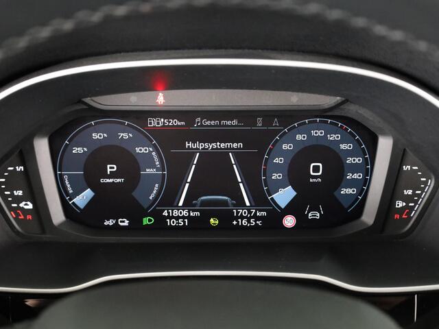 Audi Q3 45 TFSI e Advanced edition 245pk | Navigatie | Sportstoelen | 19 inch lichtmetalen velgen | Stoelverwarming | Adaptieve cruise controle