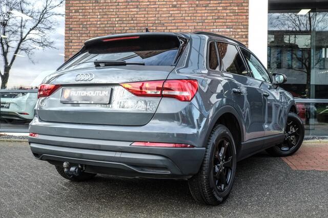 Audi Q3 45 TFSI e, Navigatie, Carplay, Trekhaak