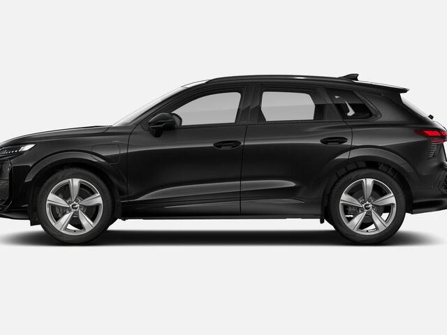 Audi Q3 1.5 TFSI e-hybrid S edition 272 PK · Techniekpakket plus · Optiekpakket zwart · Sportstuur afgevlakt, verwarmbaar