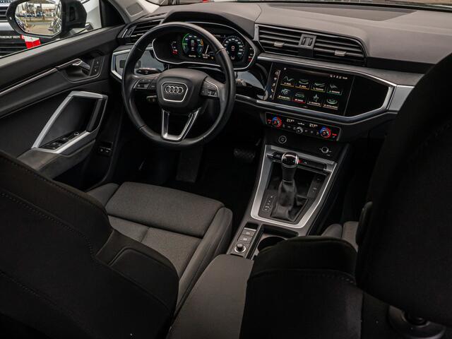 Audi Q3 45 TFSI e Advanced edition 19 INCH BLACK OPTIC STOELVERW DODEHOEK LED ADAP CRUISE