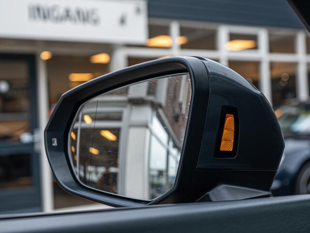 Audi Q3 45 TFSI e Advanced edition 19 INCH BLACK OPTIC STOELVERW DODEHOEK LED ADAP CRUISE