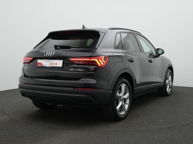 Audi Q3 45 TFSI e 245 pk | Stoelverwarming | Adaptive Cruise | Navigatie | Side Asssist