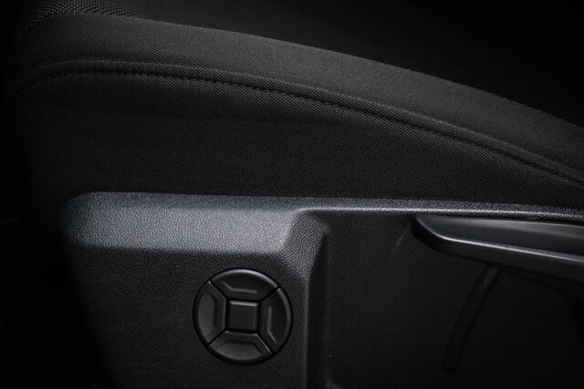 Audi Q3 Sportback 35 TFSI Pro Line S | PARKEER PACK | STOELVERWARMING | DAB | APPLE | TREKHAAK | 19"